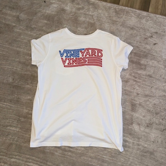 Vineyard Vines T-Shirt - Picture 2 of 2